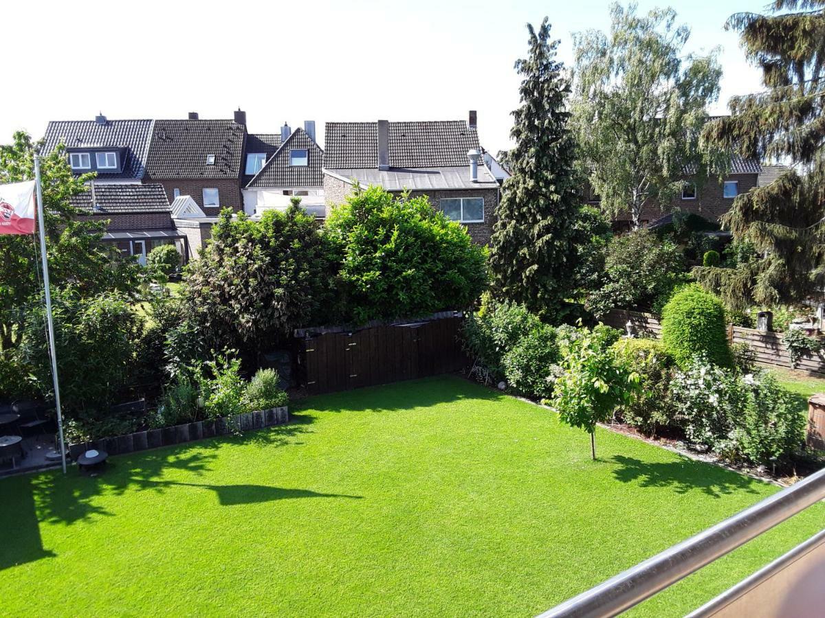 Ferienwohnung Deussen Blessem Buitenkant foto