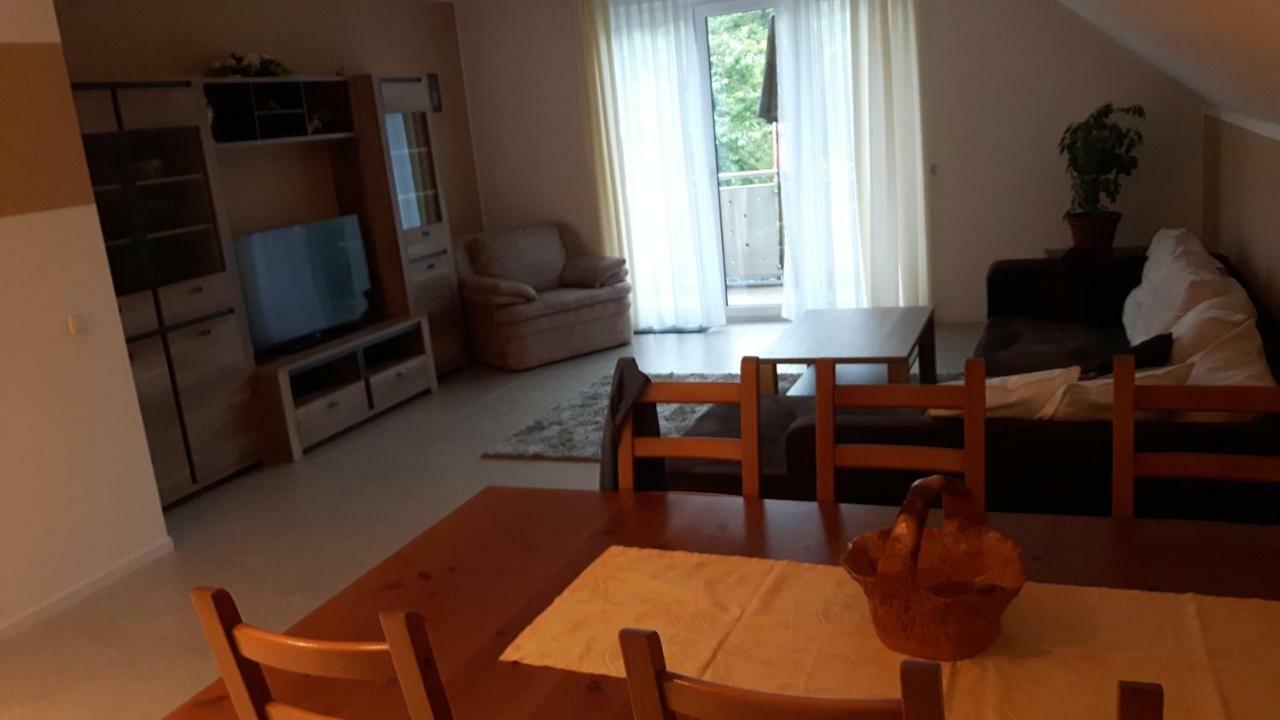 Ferienwohnung Deussen Blessem Buitenkant foto
