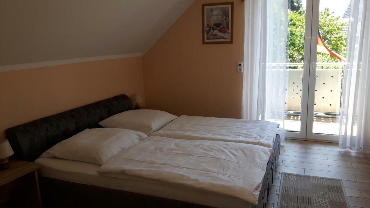 Ferienwohnung Deussen Blessem Buitenkant foto