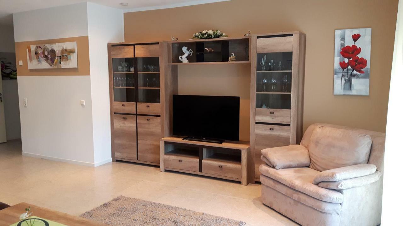 Ferienwohnung Deussen Blessem Buitenkant foto